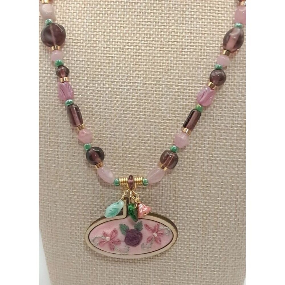 Embroidered Floral Pendant Glass Beaded Necklace